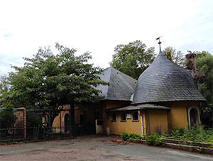 La bâtiment historique dans lequel la LPO souhaiterait installer son futur centre de soins (Photo Cathy Zell)